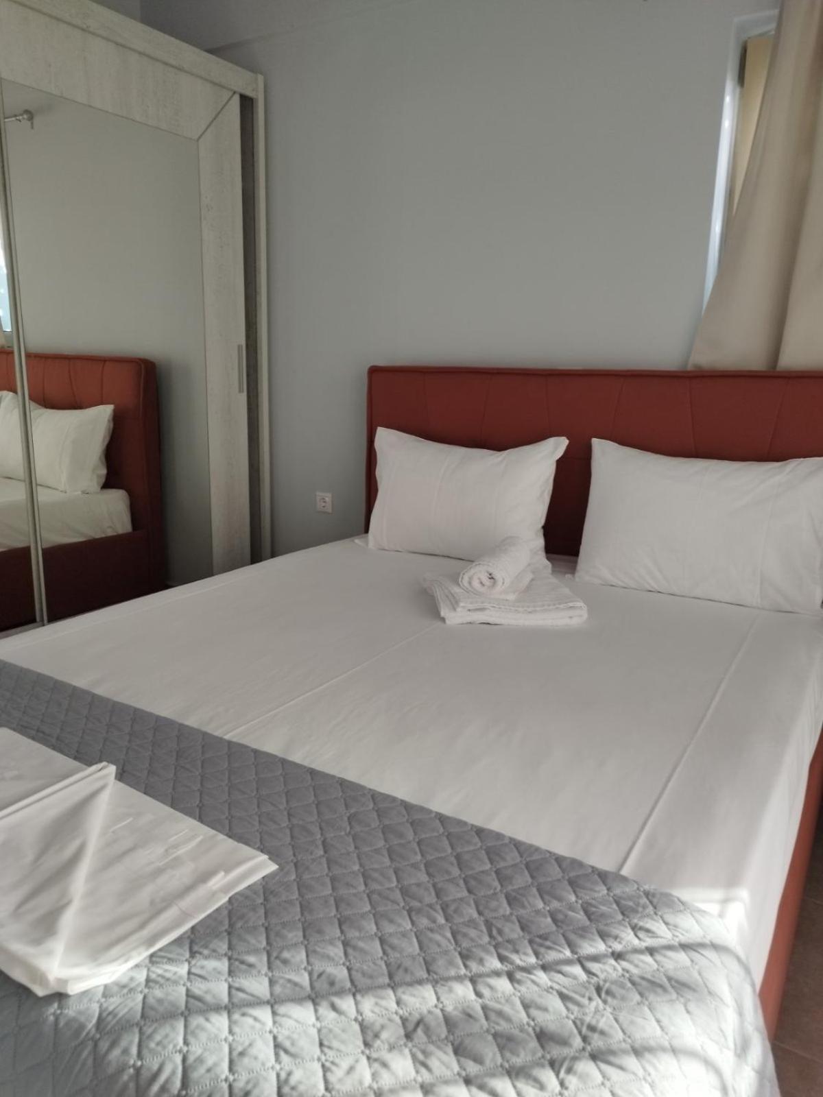 Apartament Maria'S Rose Garden Lefkáda Zewnętrze zdjęcie